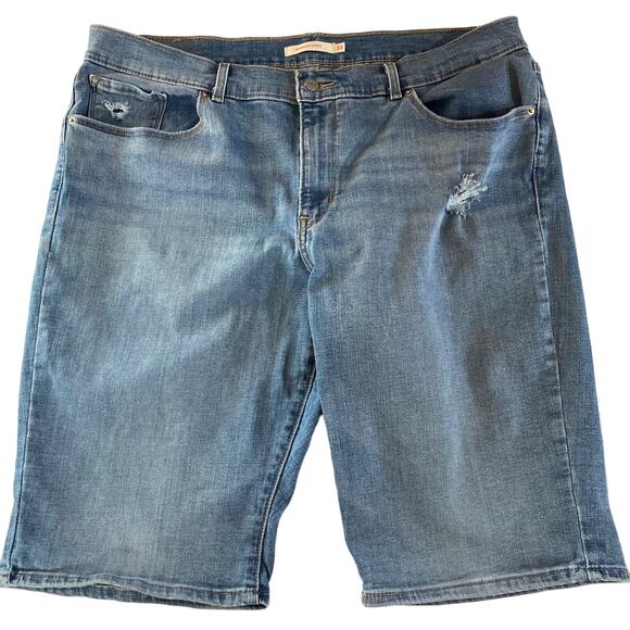 Levi's Bermuda Shorts Denim Shorts Jean Shorts Size 33 Slightly Distressed - Picture 1 of 10